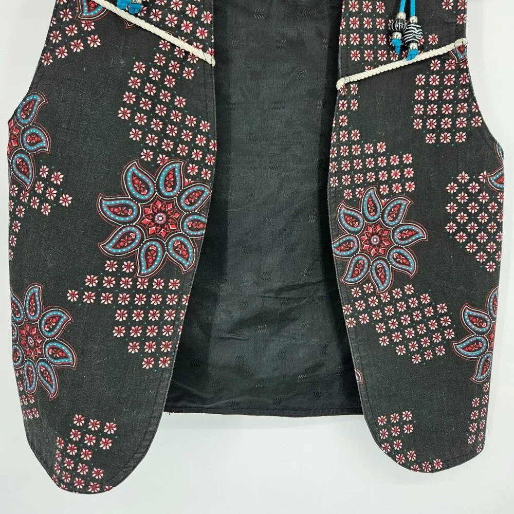 Western Boho Floral Vest Women Medium Black Blue Silver Buttons Beaded Lined - Picture 3 of 9